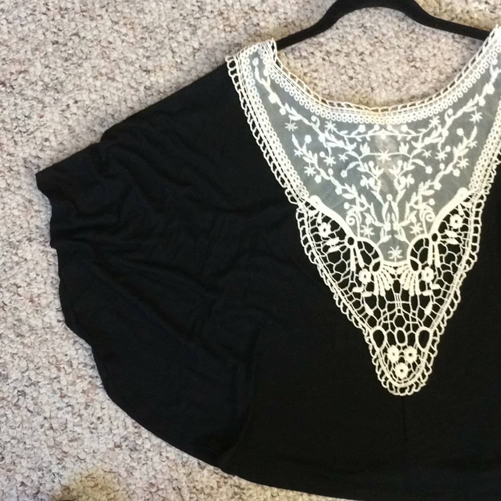 Tunic top Sz L black - Picture 3 of 5